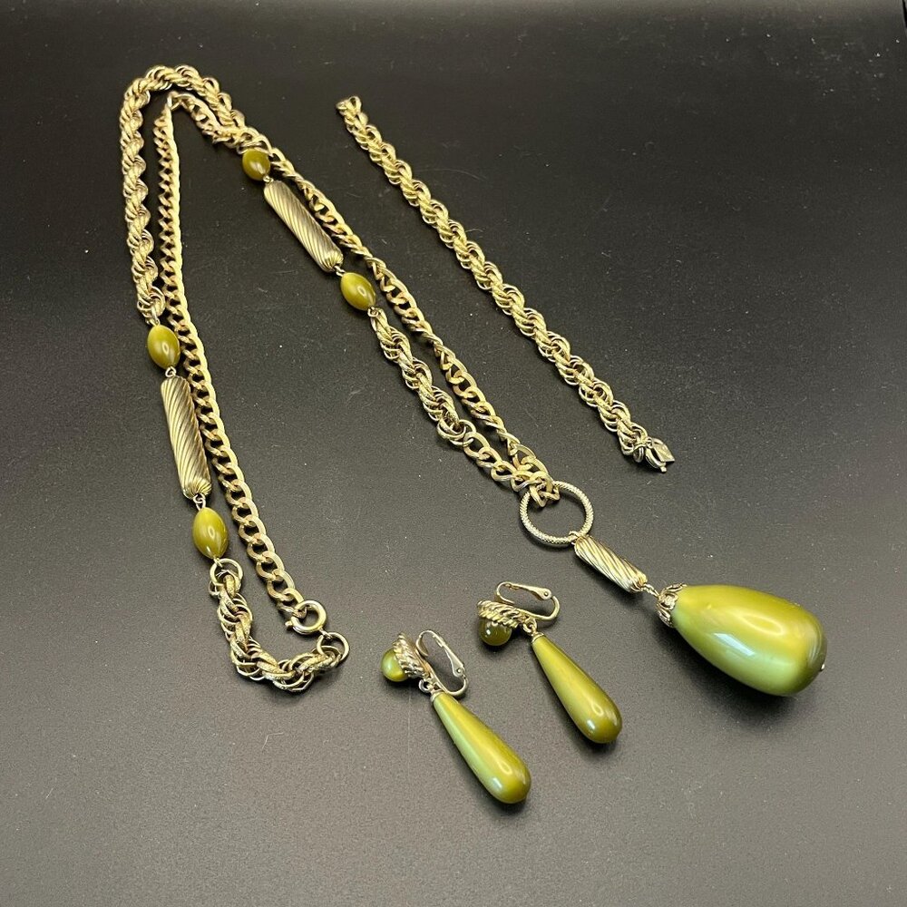 1960s Sarah Coventry Golden Avocado Necklace Bracelet Earring Set